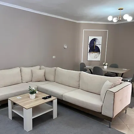 2bdr Komuna E Parisit Olympic Park *